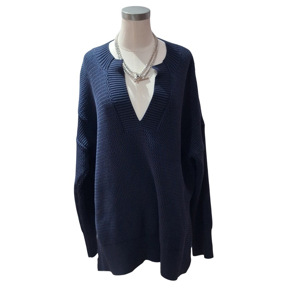 St. John Sweater ONLY Women Navy Blue V-Neck Ribbed Textured Knit fits S-L. 2021